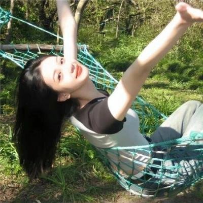 小镇幽浮